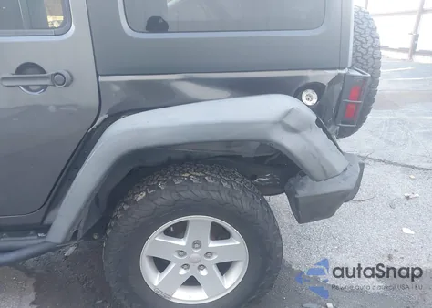 2014 Jeep Wrangler Unlimited Sport из США, поврежденный, VIN 1C4BJWDG7EL238837